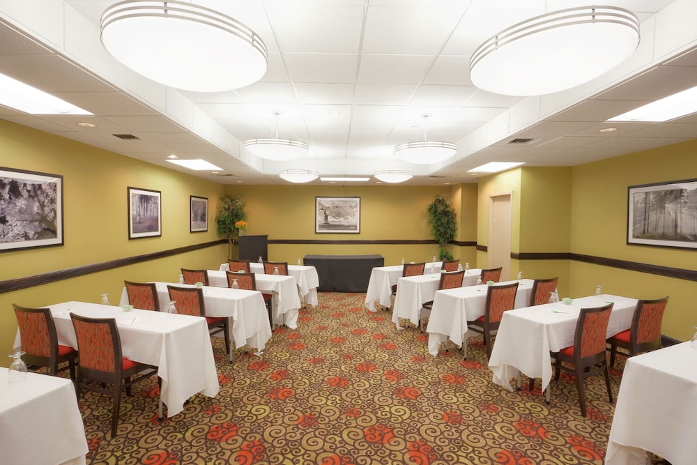 Holiday Inn Portsmouth 38/41