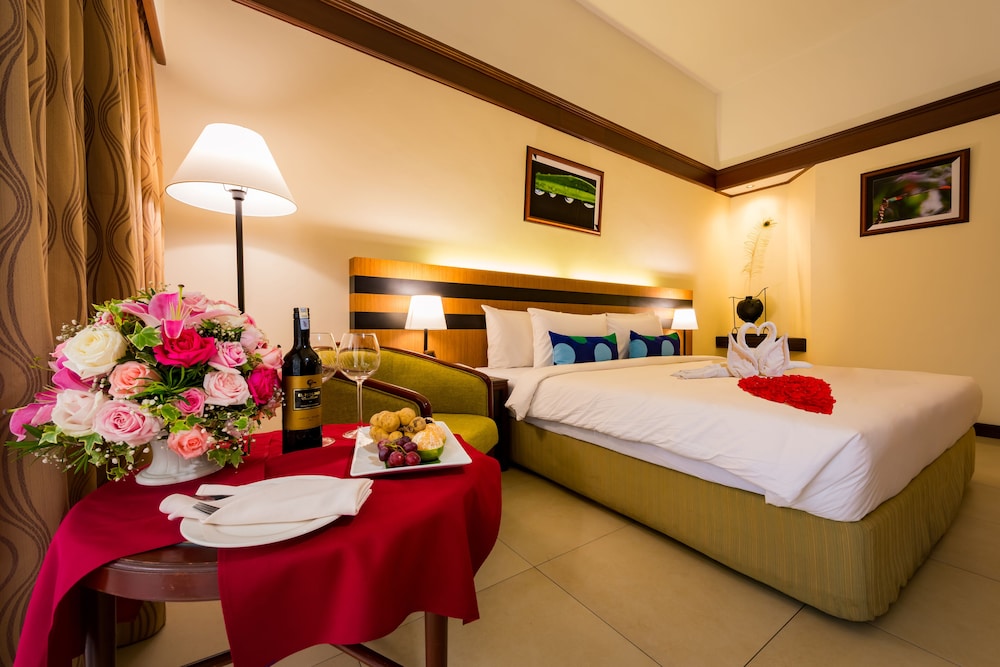 Le Grandeur Palm Resort 18/50