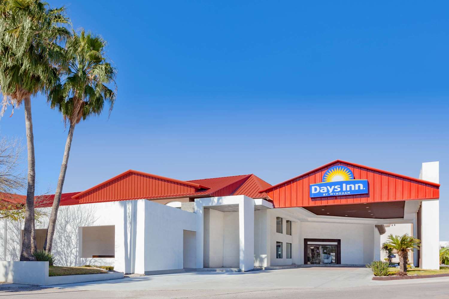 Days Inn By Wyndham Piedras Negras 2/26