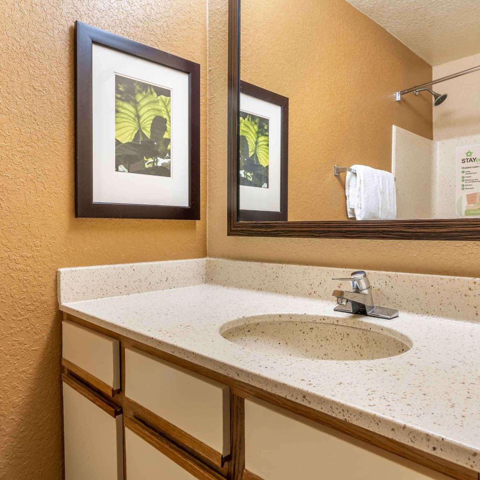 جناح بسرير كوين بغرفة نوم واحدة، Extended Stay America - Louisville - Alliant Avenue 10/10