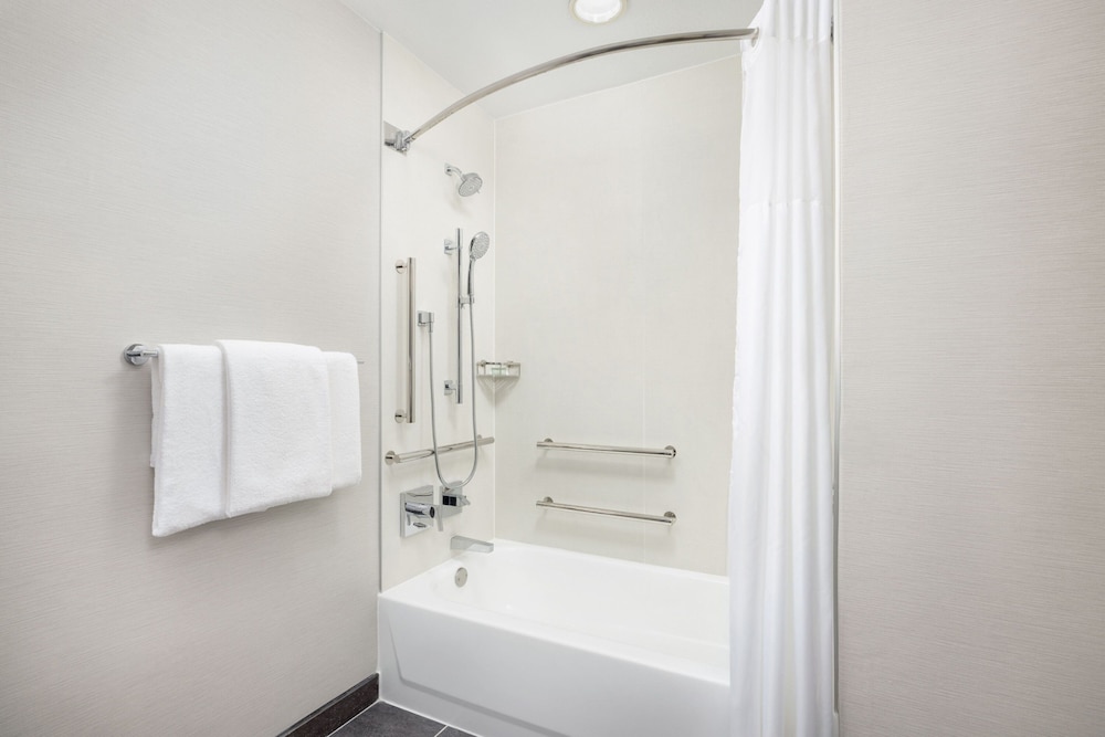 Courtyard by Marriott Amarillo West/Medical Center 60/60