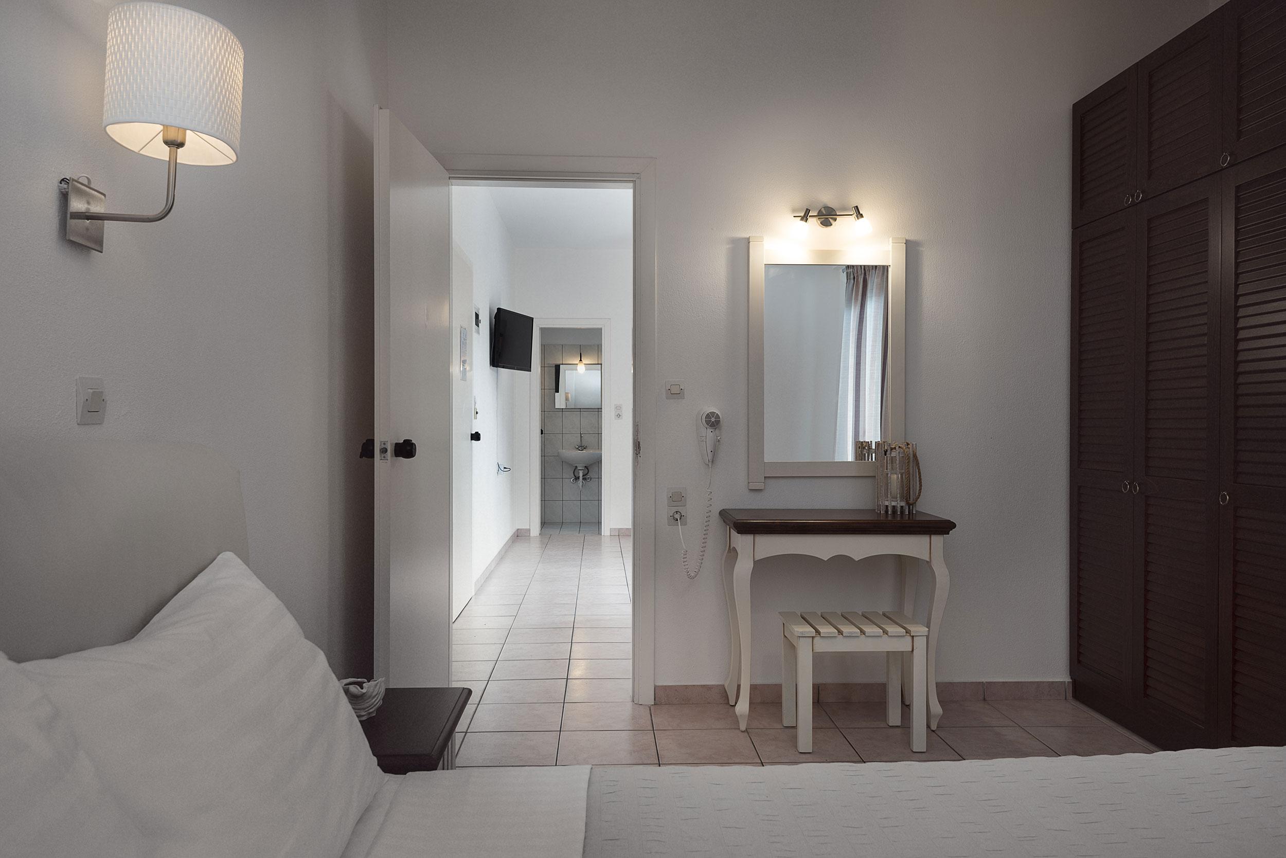 Diamond Apartments and Suites 35/43