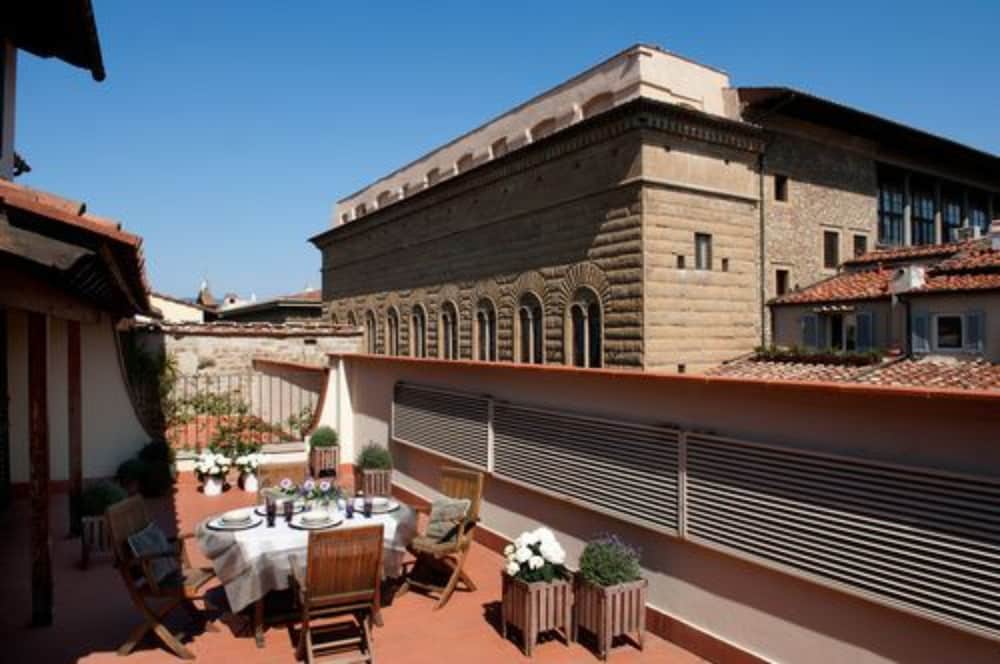 Tornabuoni Suites Collection 2/50
