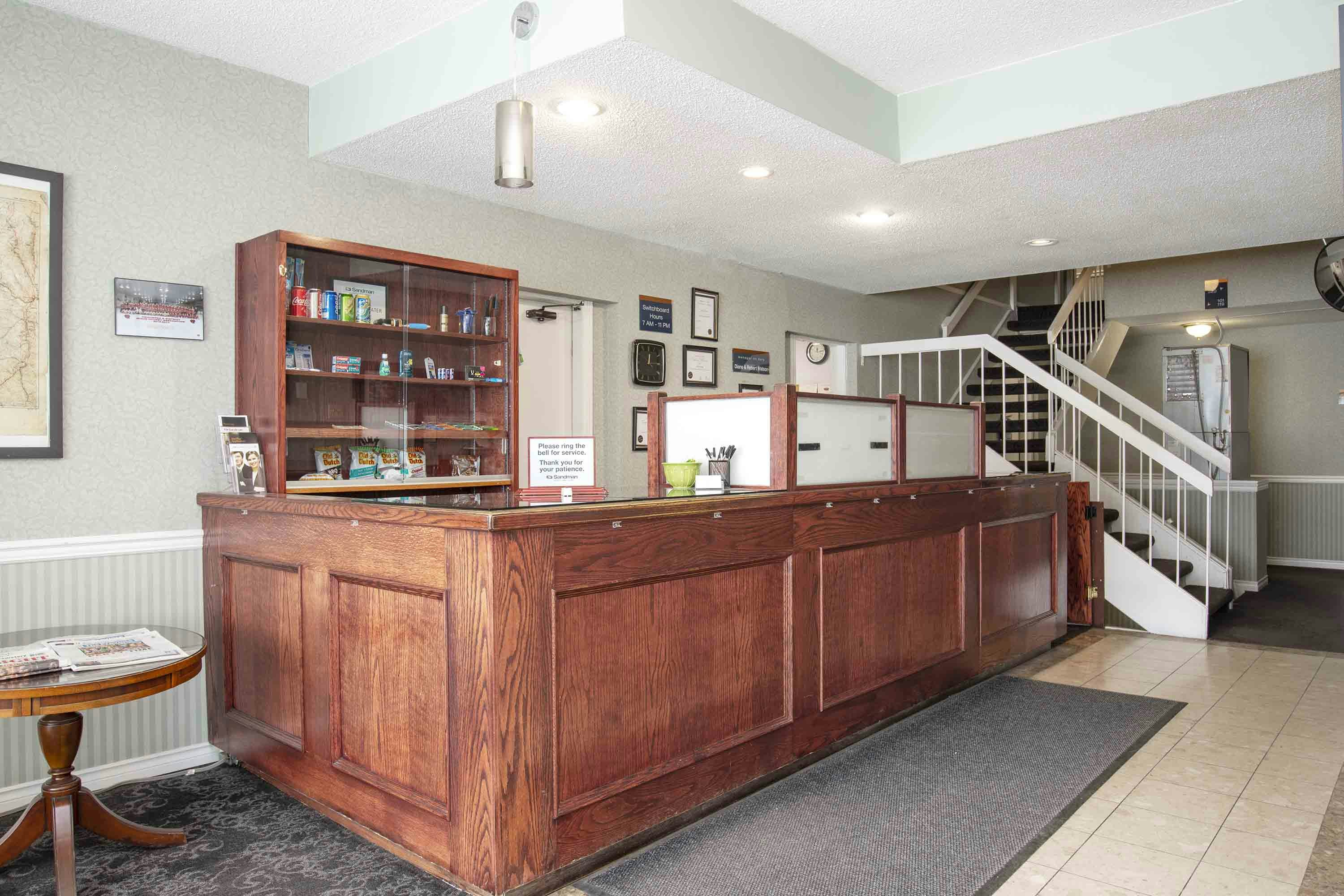 Sandman Inn Princeton 10/28