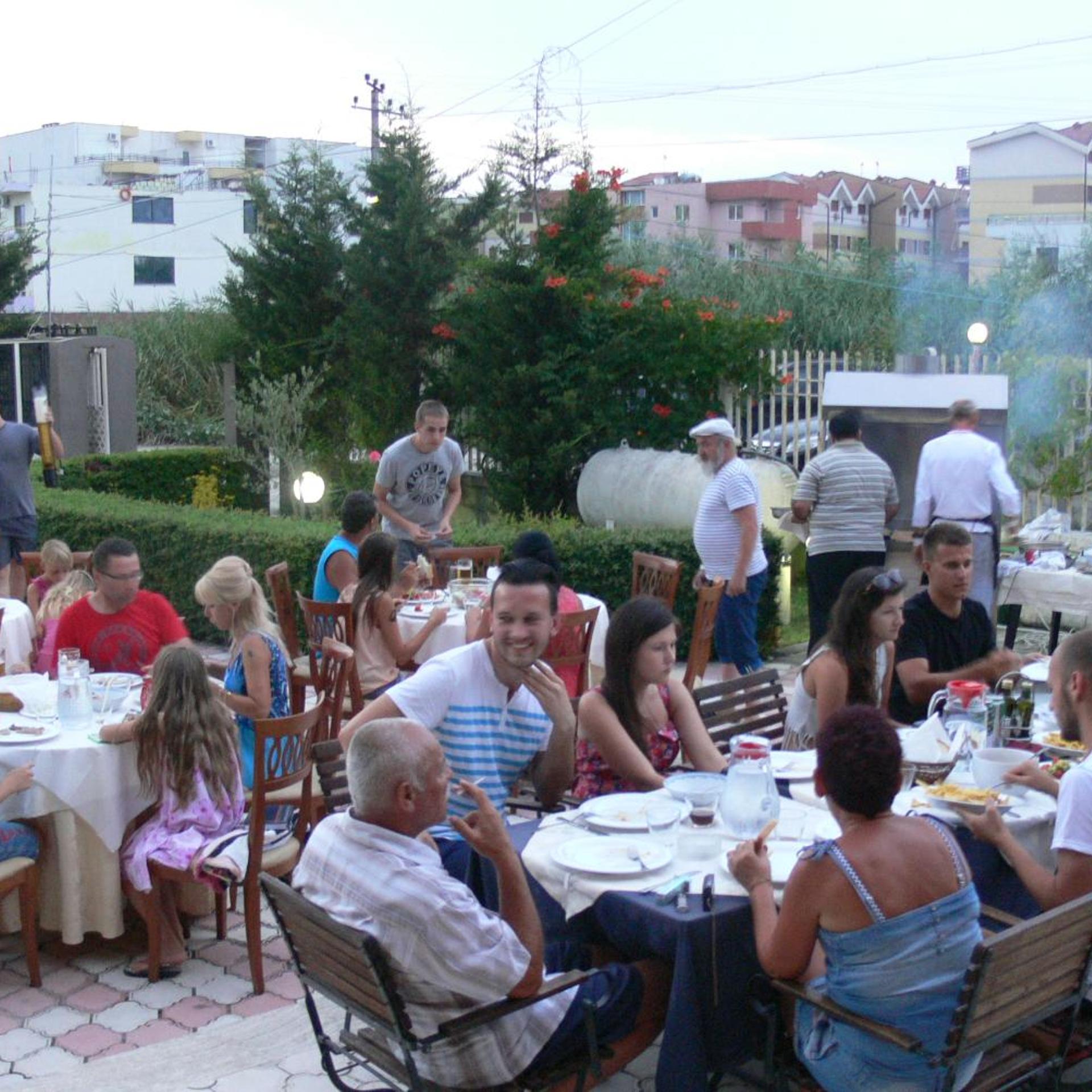 Akropoli Hotel 26/29