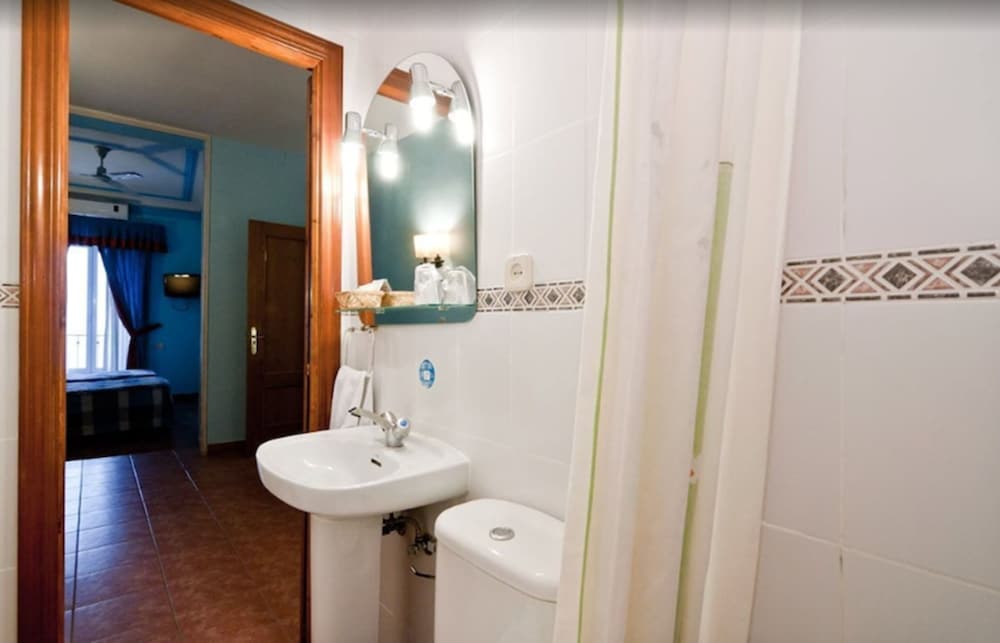 Hostal Oporto 27/31