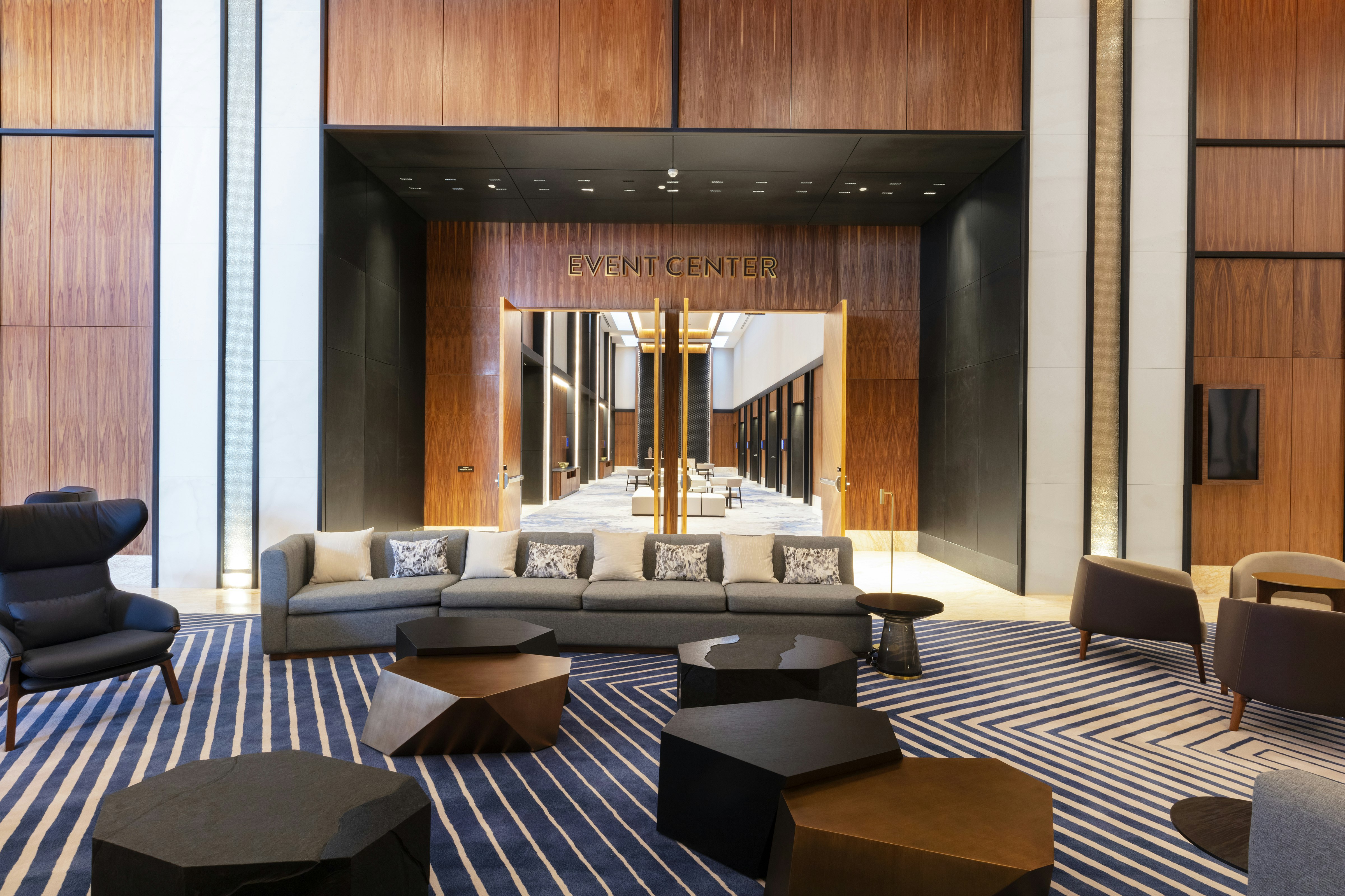 Hilton Monterrey 49/69