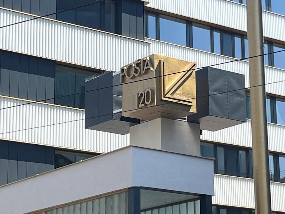 Post 120 Suites 5/20