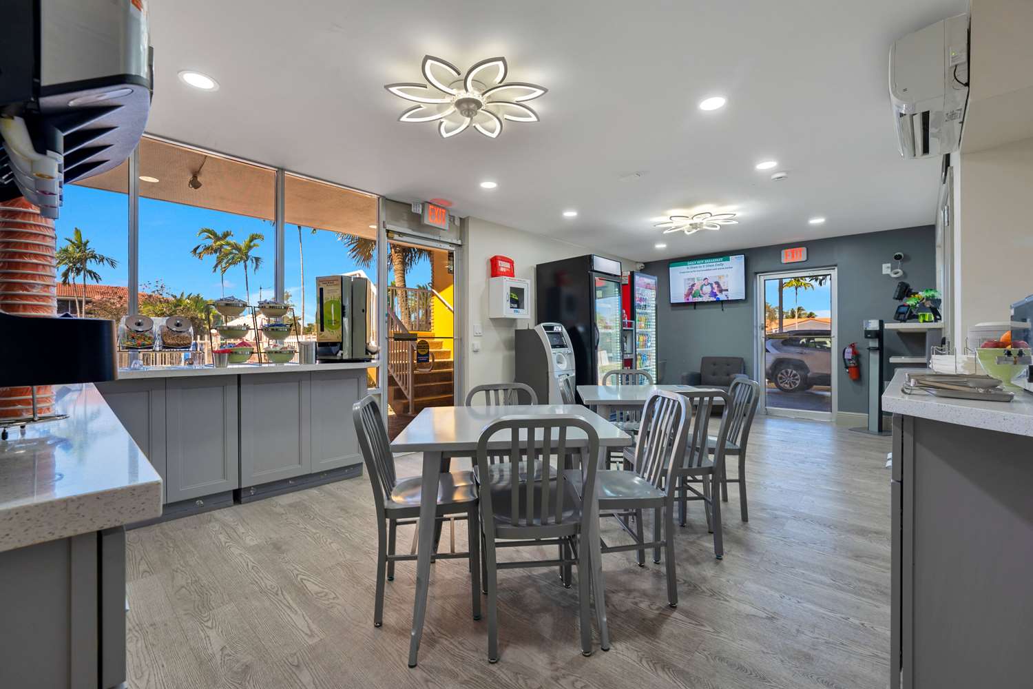 Quality Inn and Suites Airport Cruise Port Hollywood 41/55