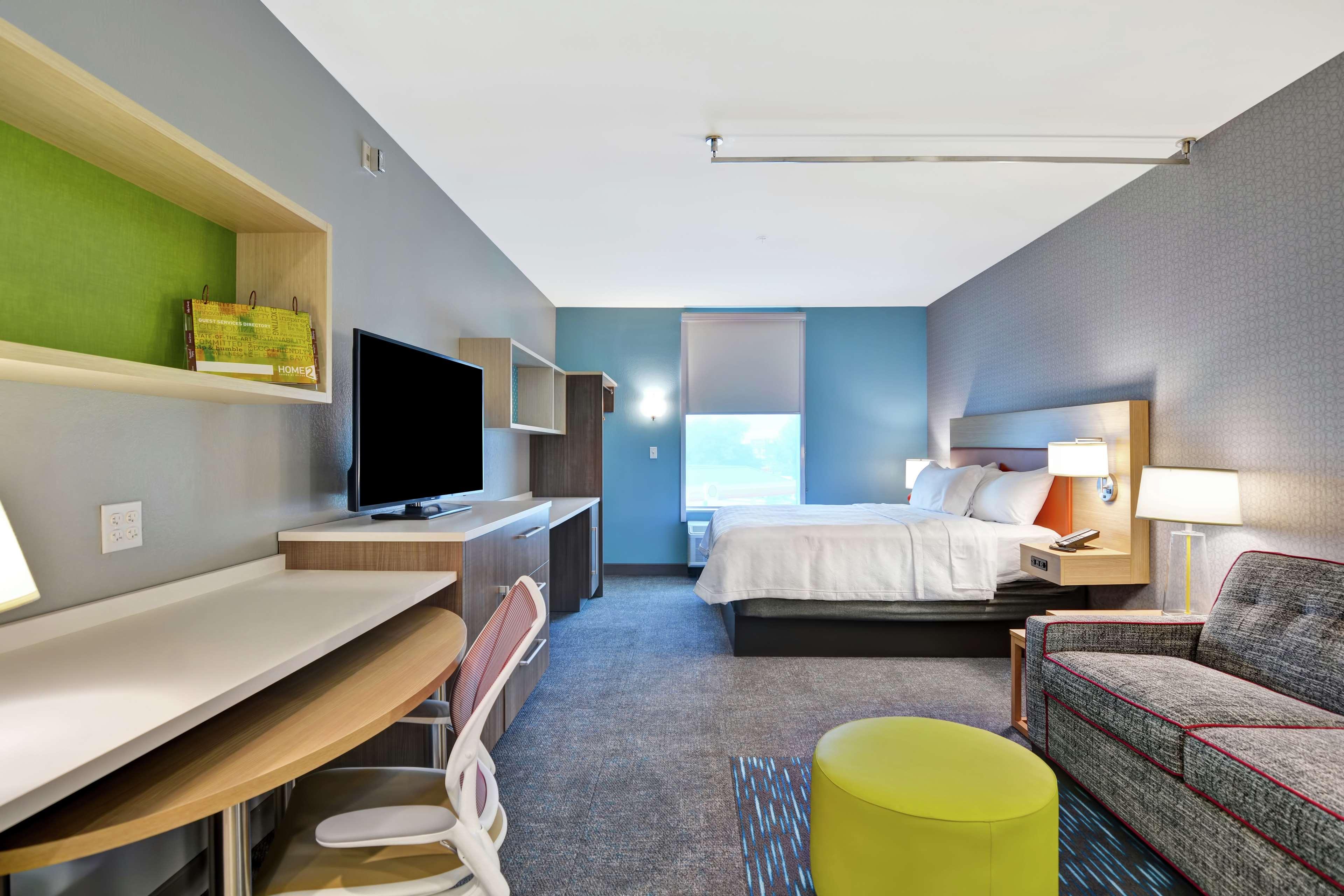 STUDIO, SUITE, KING BED, ACCESSIBLE