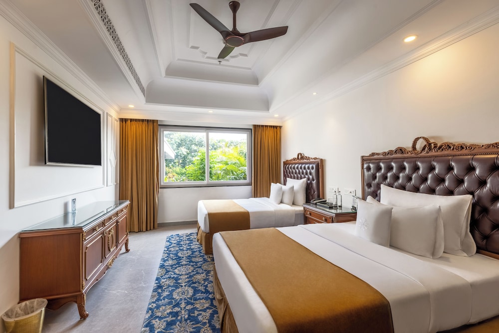 MAYFAIR Palm Beach Resort 15/74