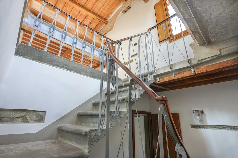 Uffizi Suite I in Florence-hosted by Sweetstay 9/16