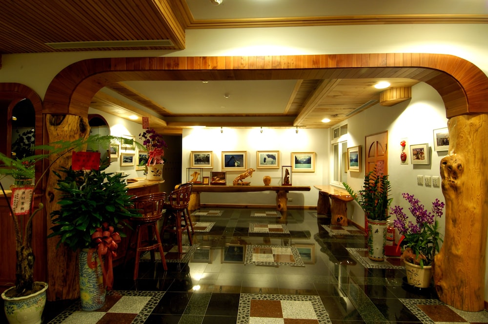 Full Moon Spa 5/59