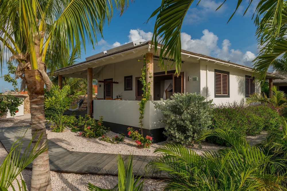 Windhoek Resort Bonaire 41/49