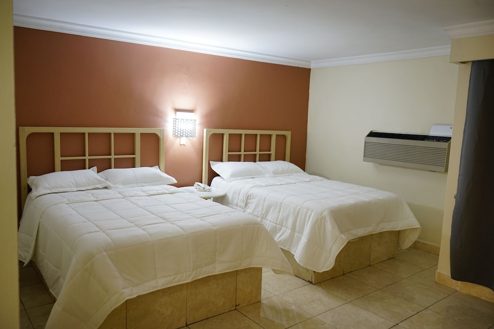 Hotel Posada del Sol Inn 18/58