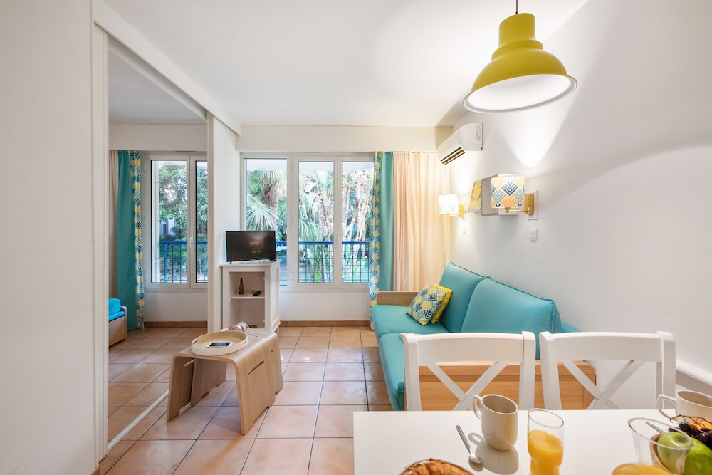 Residence Pierre And Vacances Les Rivages Du Parc 27/50