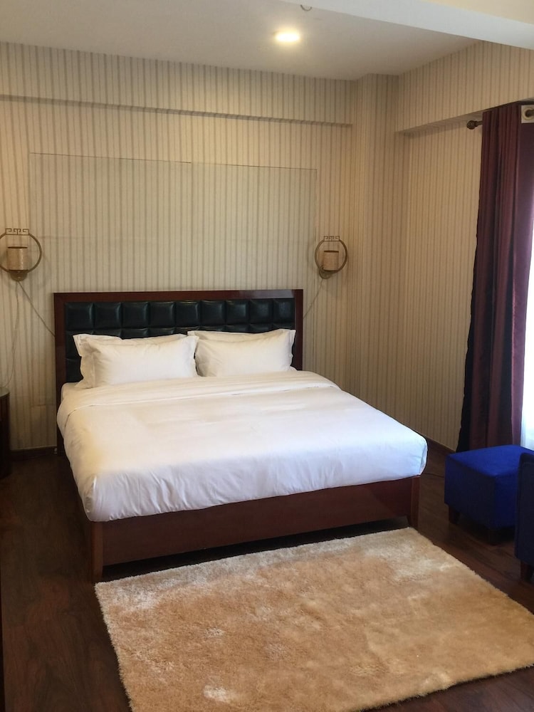 Bhutan Boutique Residency 16/29