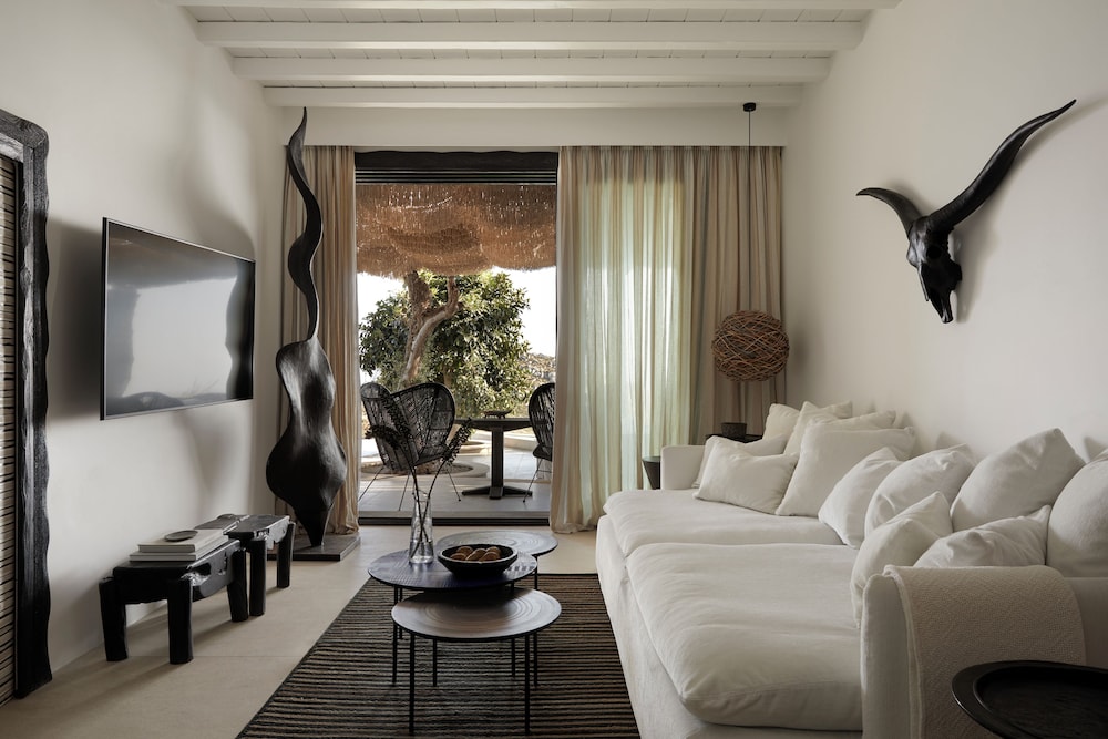 Myconian Panoptis Escape - Small Luxury Hotels of the World 15/50
