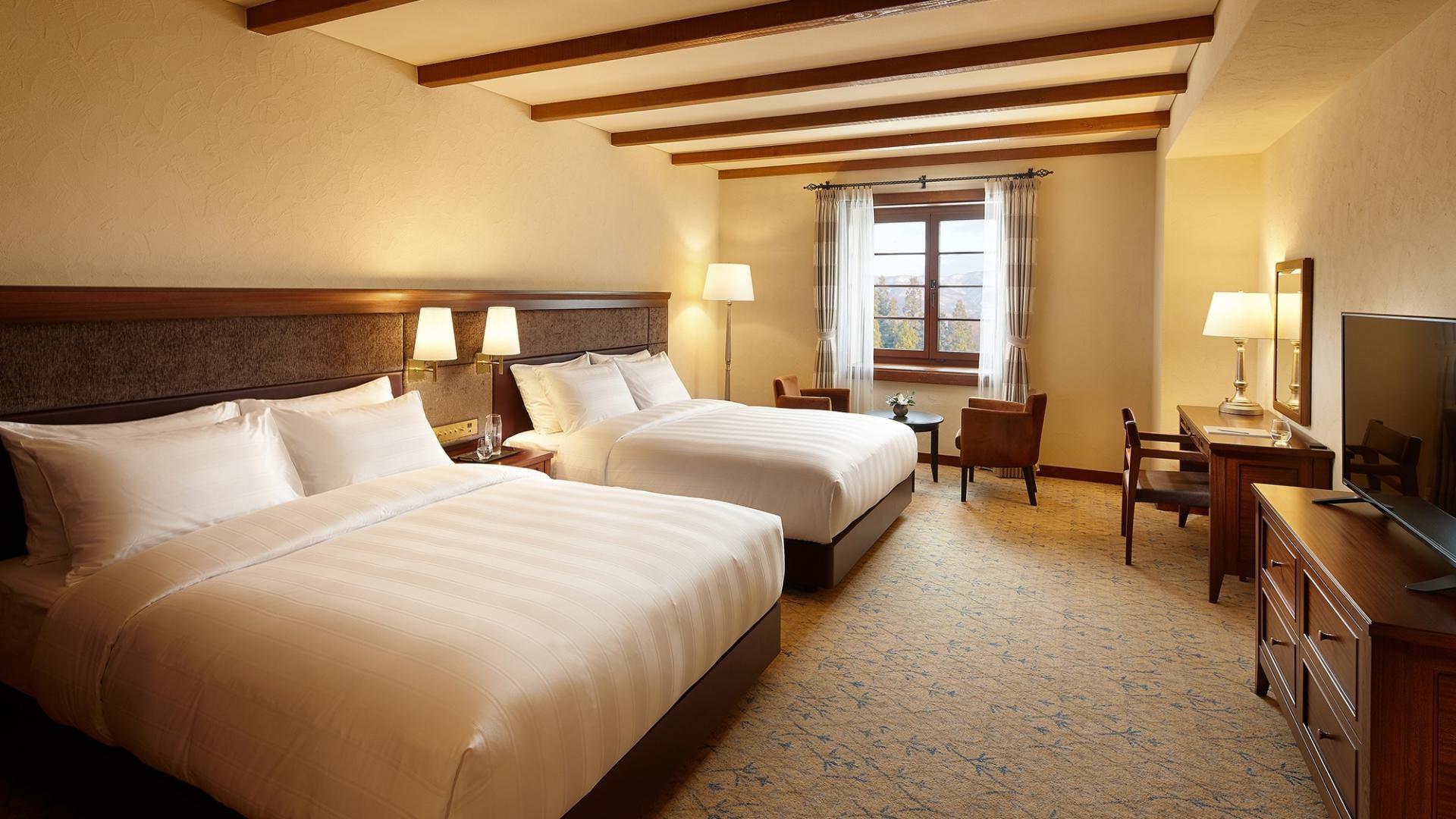 Lodge, Suite, 2 Beds, Corner