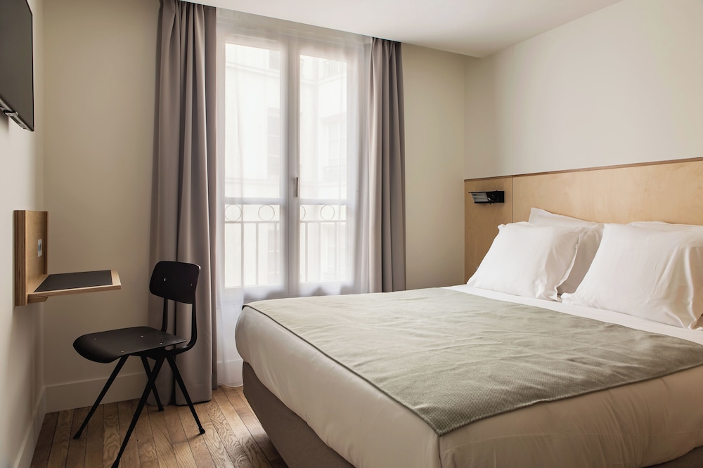 غرفة سوبيريور بسريرين منفصلين، New Hotel Opera 2/10
