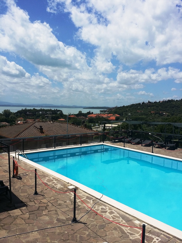 Hotel Cavalieri 44/50