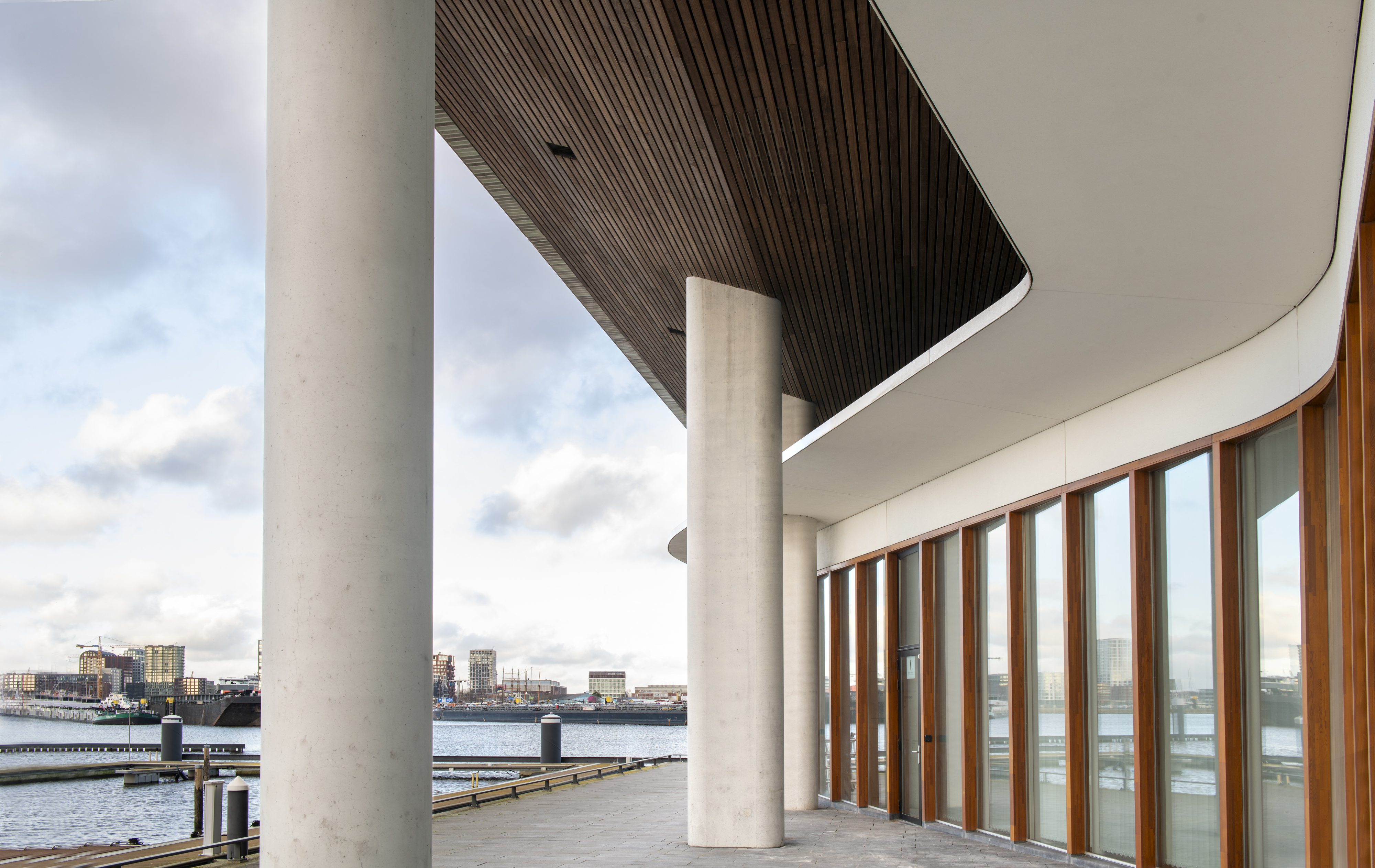 Eric Vokel Boutique Apartments - Riverfront Suites 5/27