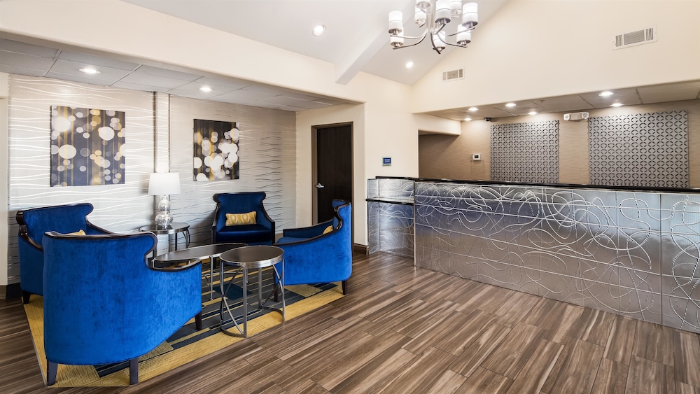 Best Western Plus Tulsa Inn Suites 7/24