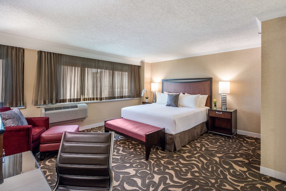 Sonesta Los Angeles Airport LAX 11/50