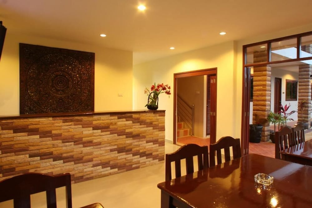 Hathai House Resort 10/48