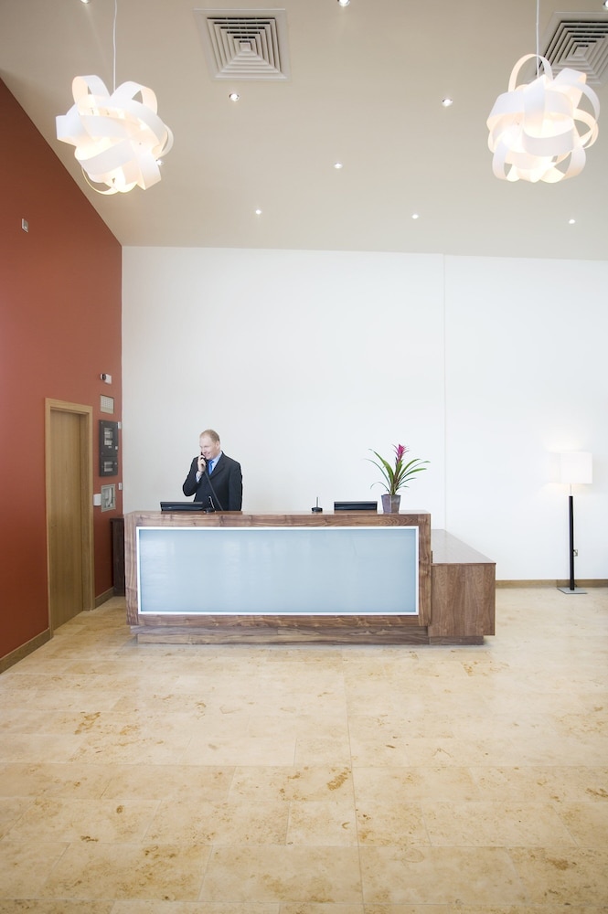 Maldron Hotel Portlaoise 3/37