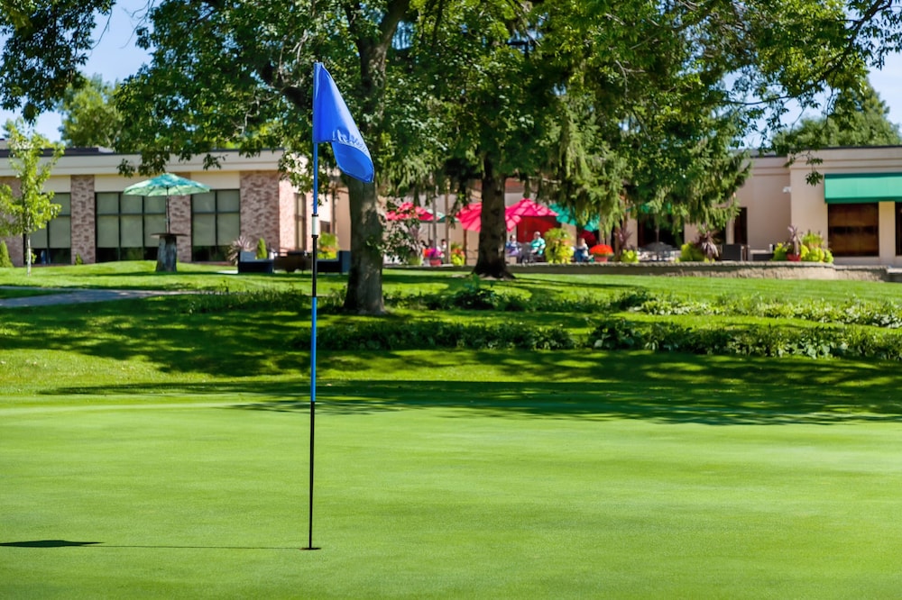 Lake Okoboji Resort and Conference Center 45/53
