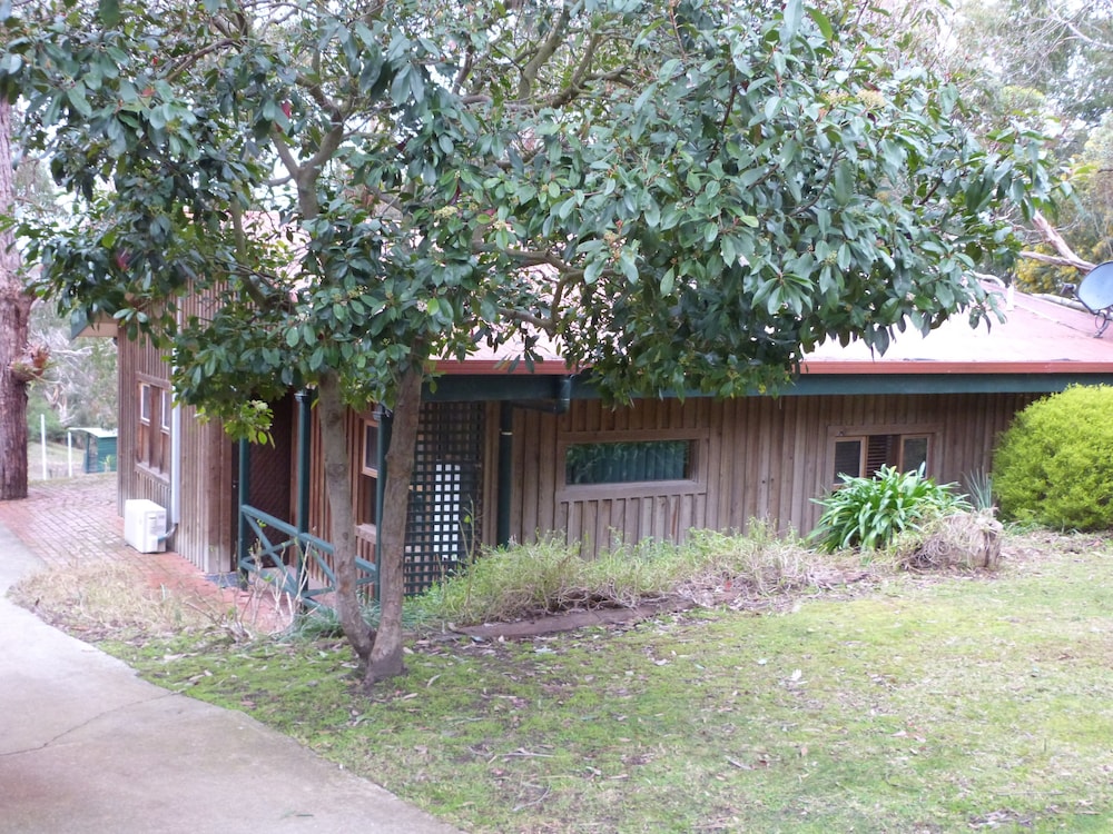 BELLS ESTATE GREAT OCEAN ROAD COTTAGES 43/50