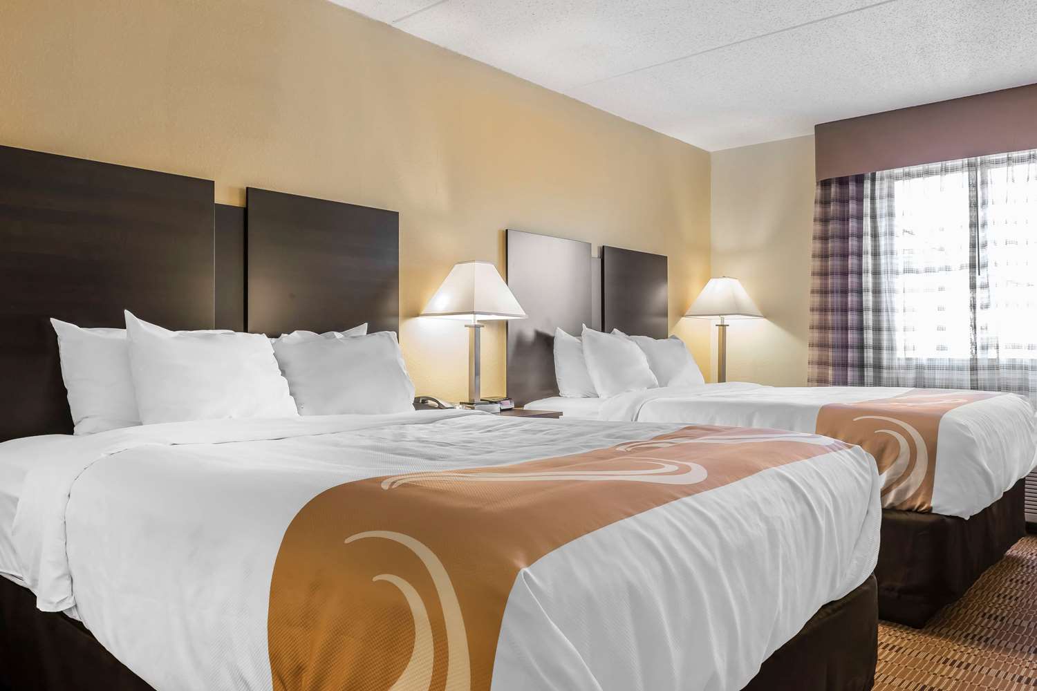 SUITE, 2 QUEEN BEDS