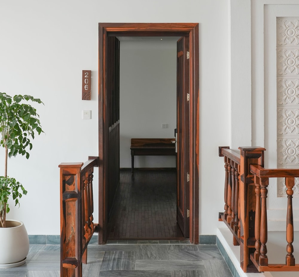 Alibu Resort 6/50