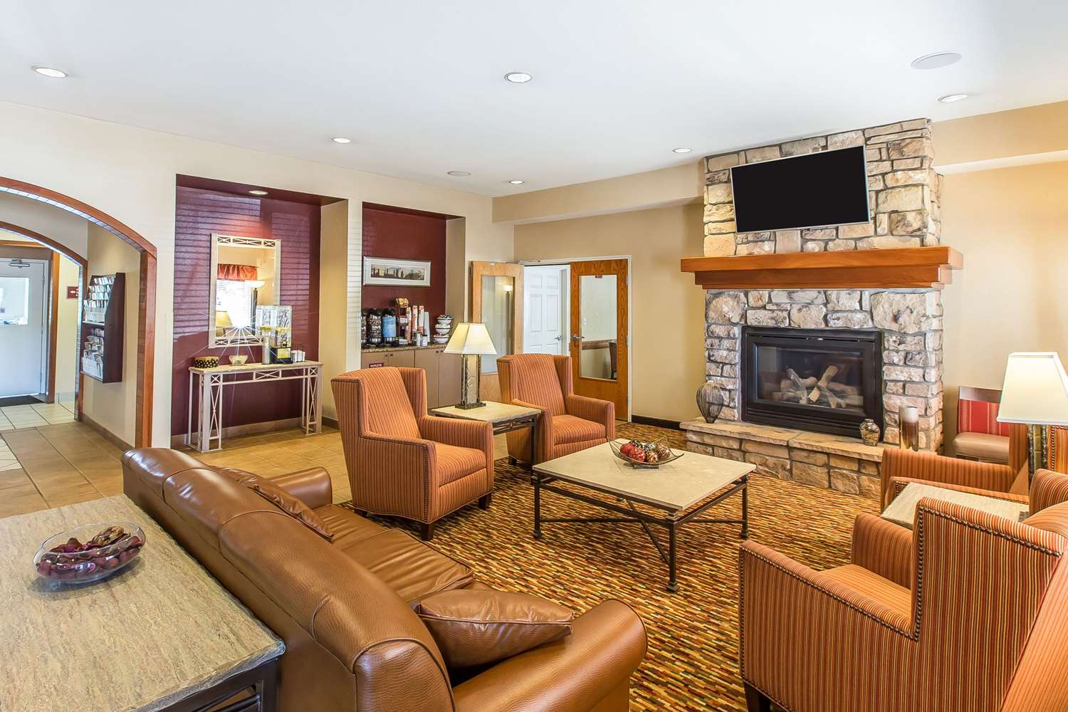 Quality Inn & Suites Loveland 25/34