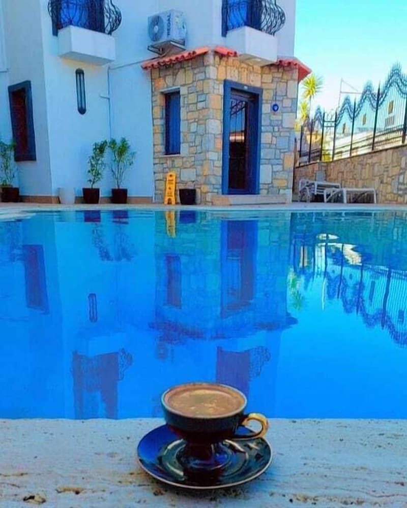 Weekend Bodrum Hotel 40/50