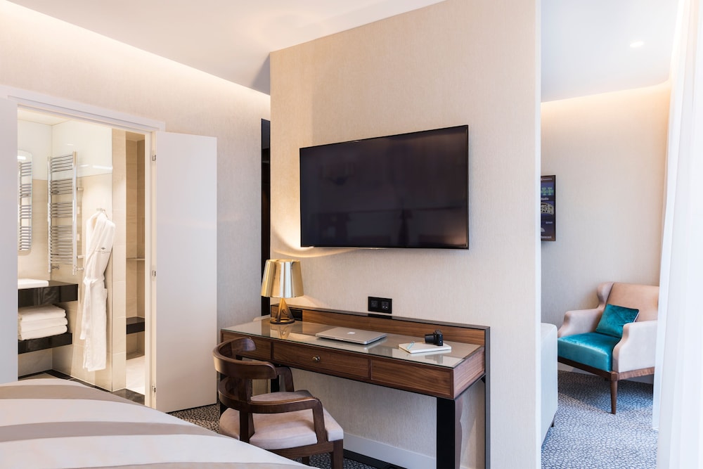Maison Albar Hotels Le Pont Neuf 46/59