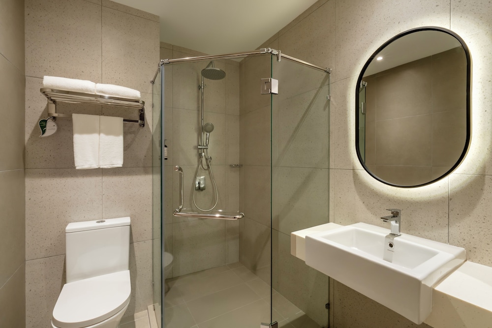 One Of A Kind Plus, Studio, Kitchenette