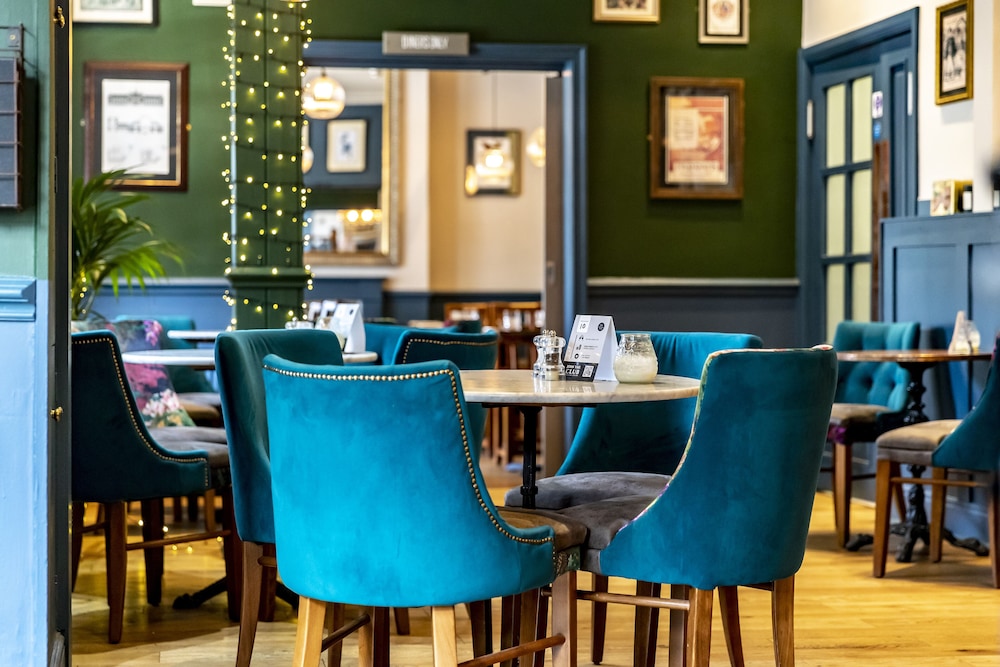 Inn at Cheltenham Parade 34/42