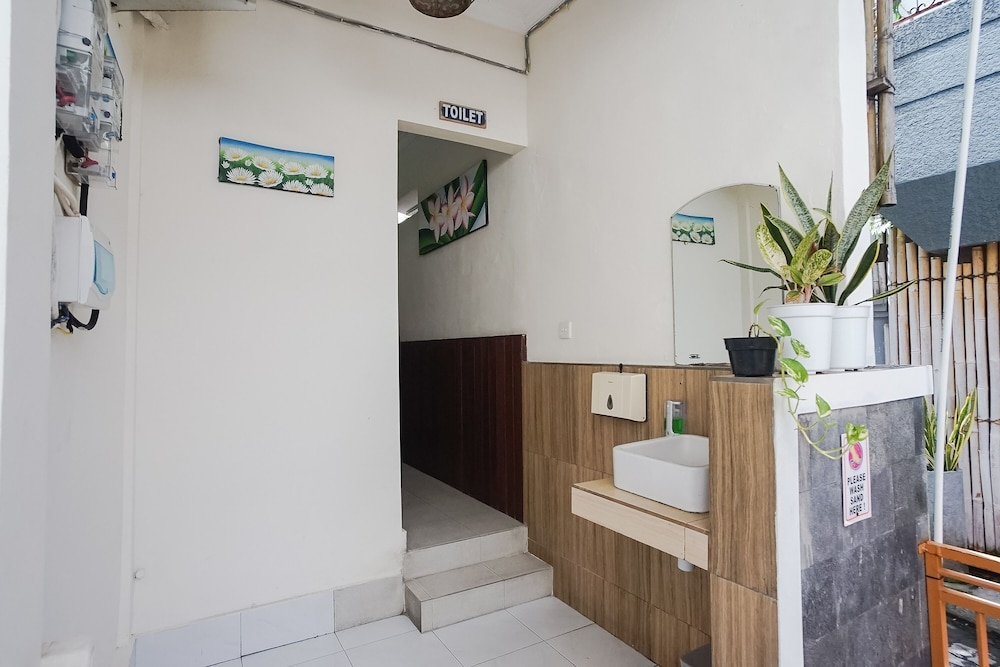 City Garden Bali Dwipa Hotel 30/76