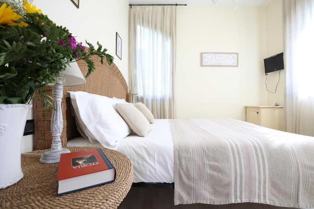 Hotel Villa Stella 12/63