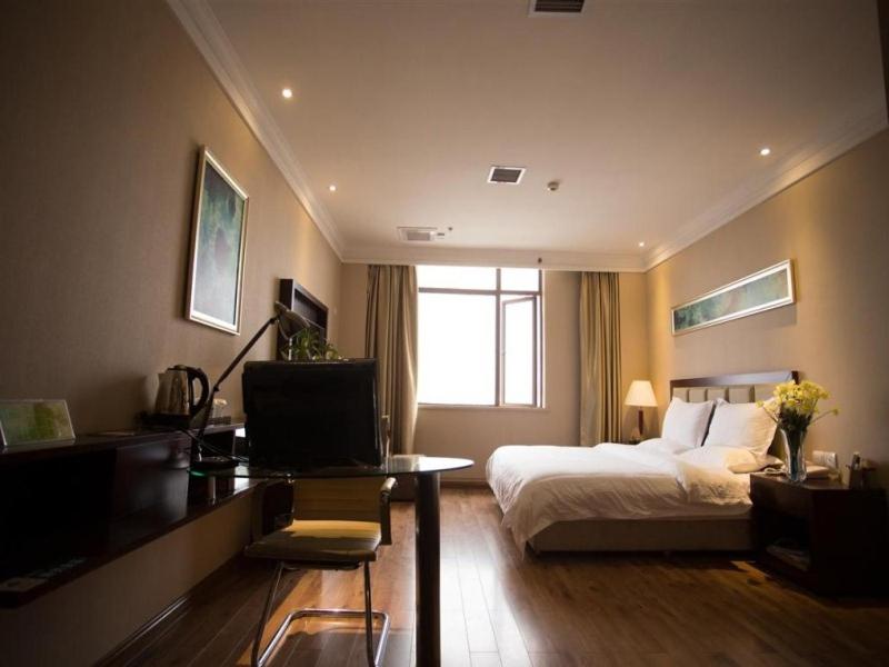 GreenTree Inn Huanggang Hong An Wal-Mart Plaza Business Hotel 32/50