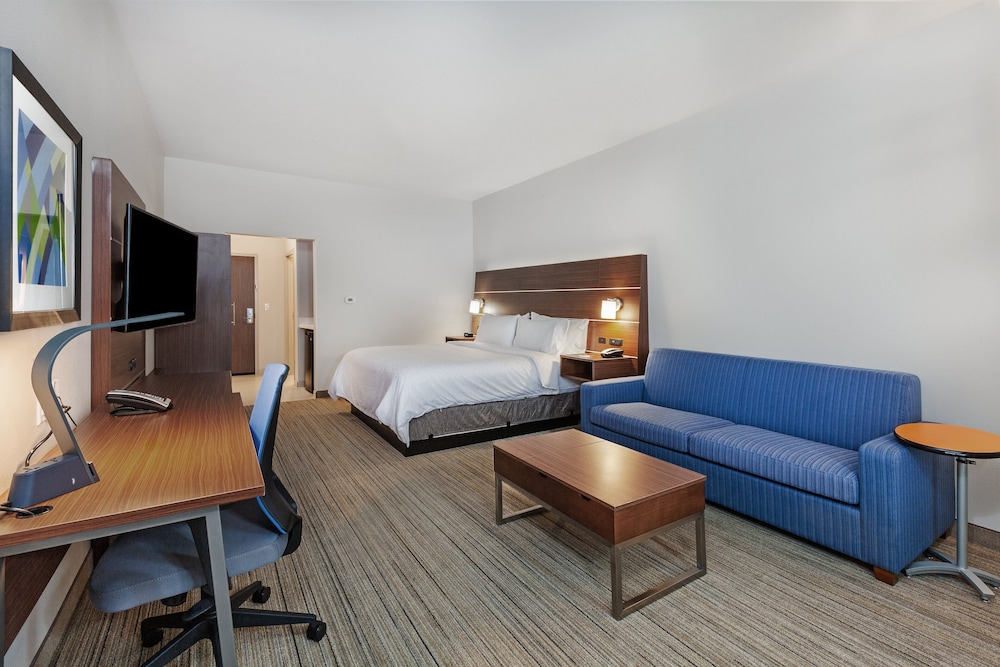 Holiday Inn Express and Suites Tulsa Northeast - Owasso 49/66