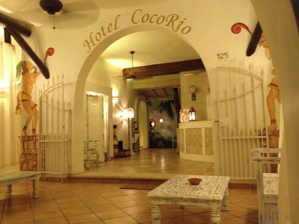 Coco Rio Hotel 35/50