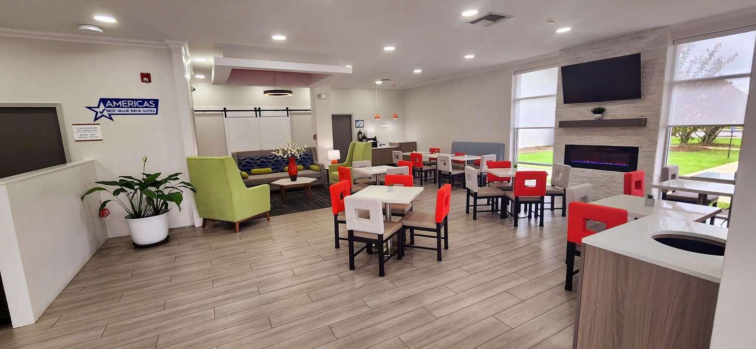 Americas Best Value Inn & Suites- Foley / Gulf Shores 17/35