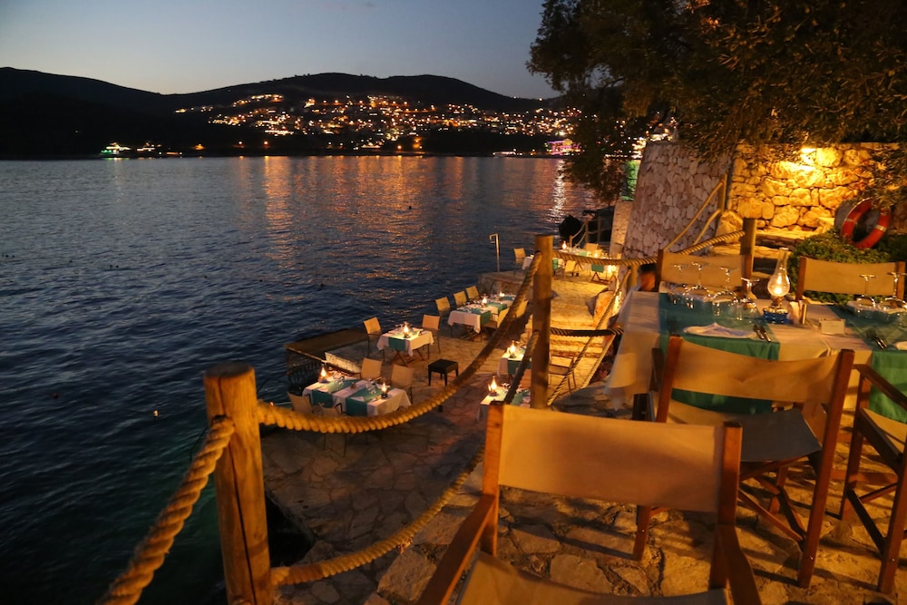 Hotel Villa Mahal - Adults Only 35/50
