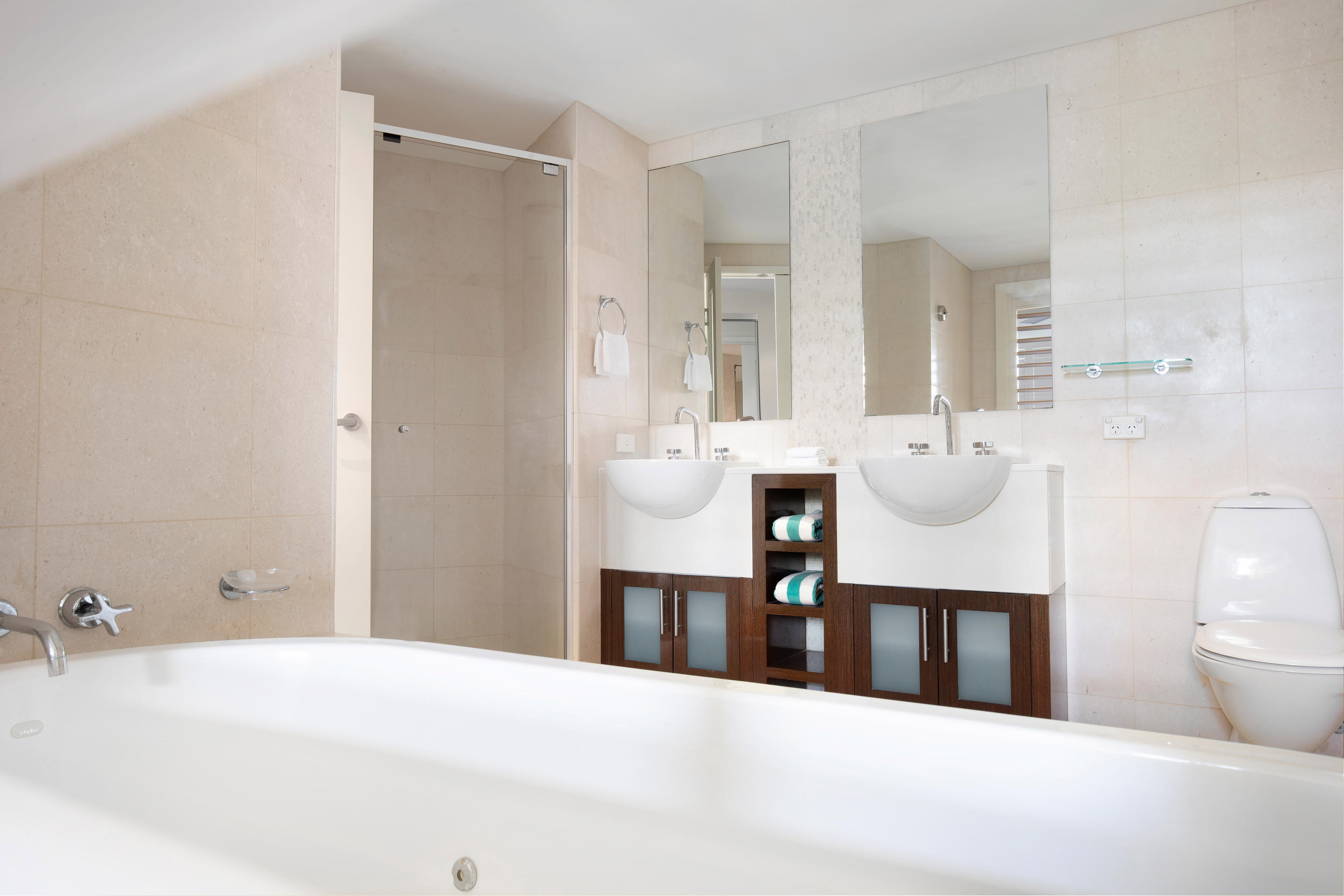 2 Bedrooms, Ocean, Spa, Suite, Dual Key، Mantra on Salt Beach Kingscliff 2/2