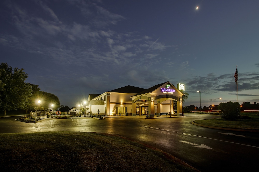 Wingfield Inn & Suites detail