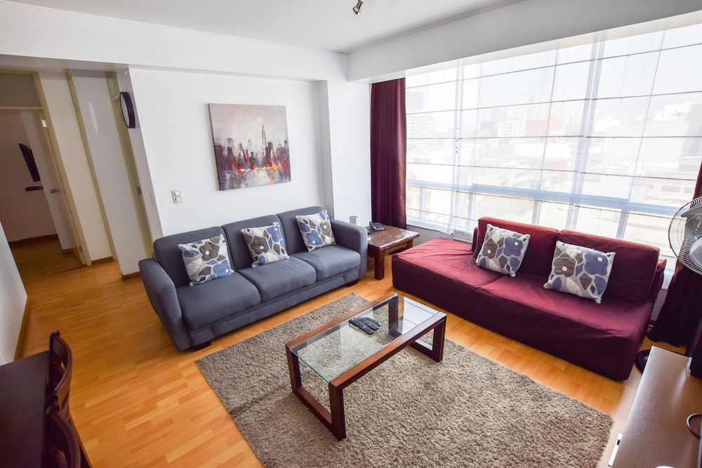Lux Miraflores Apartments Alcanfores 10/19