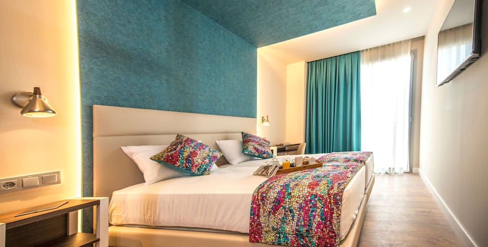 Arya Stadium Hotel 23/68
